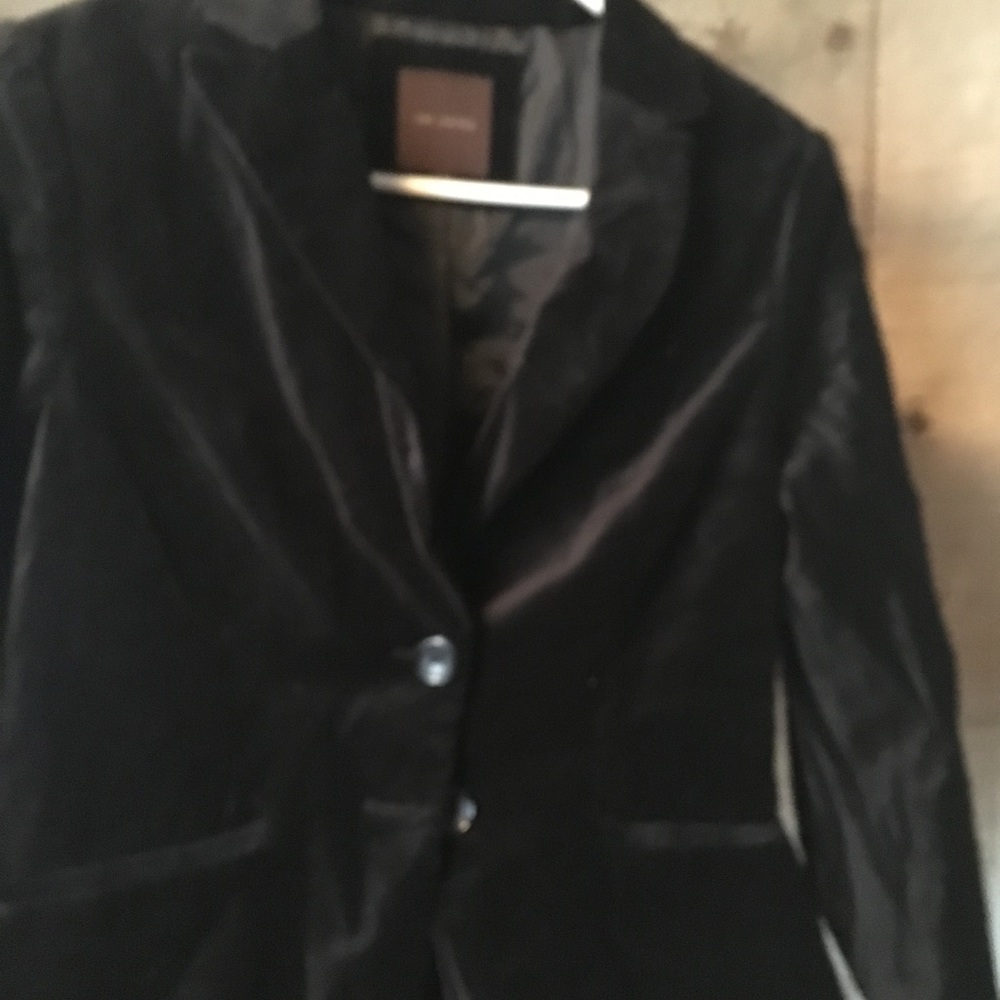 Jacket - Picture 2 of 3